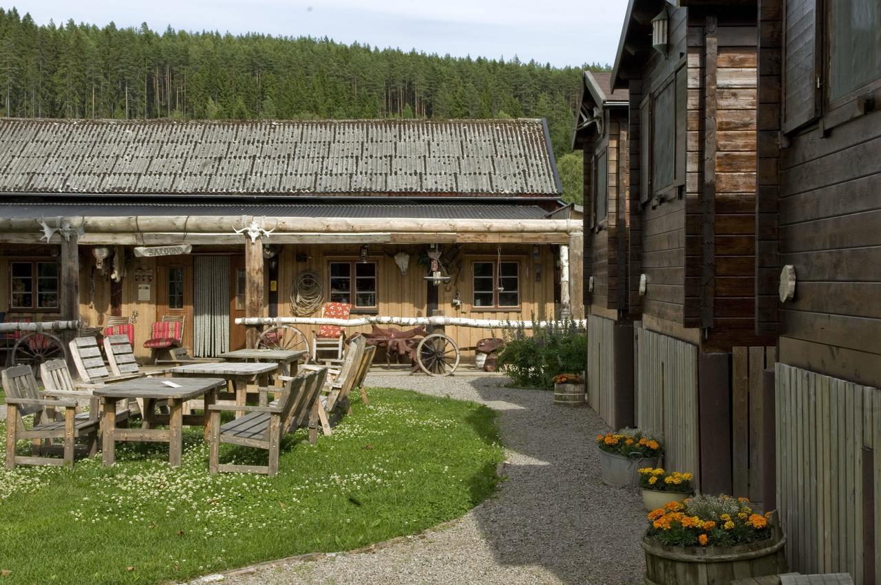 Sun Dance Ranch Bed and Breakfast Ekshärad Exteriör bild