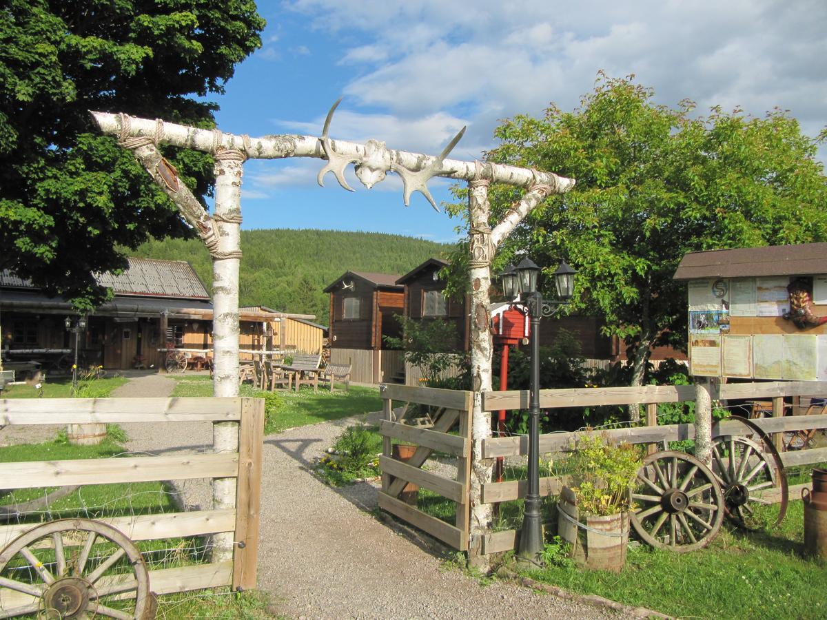 Sun Dance Ranch Bed and Breakfast Ekshärad Exteriör bild